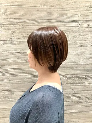 ショート サキ🤍ハイトーン 🩰くびれ巻きヘアのヘアスタイル