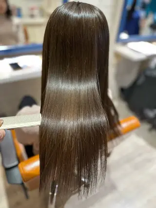 ミディアム 尾澤 祥多のヘアスタイル