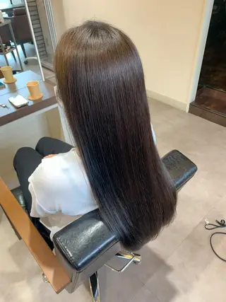 ロング カラー 地毛風ストレート/ 髪質改善/榎本流行のヘアスタイル