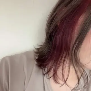 ミディアム カラー ヘアアレンジ 伊藤  穂南のヘアスタイル