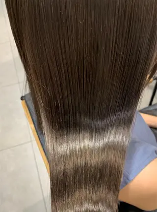 セミロング カラー 山下 千明のヘアスタイル