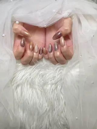 ネイル 🌈 Laule'aのネイルデザイン