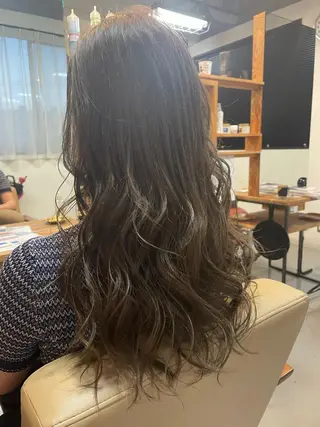 ロング 阪神西宮★JUNO 川﨑温子のヘアスタイル