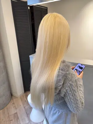 ロング カラー Loob TOKYO MiZUKiのヘアスタイル