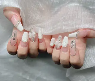 ネイル Lee Nailsのネイルデザイン
