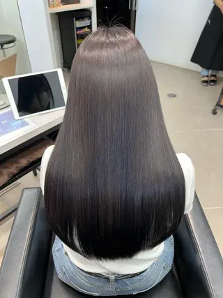 ロング 学生限定 カラー¥5.000のヘアスタイル