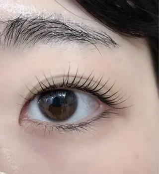 マツエク・マツパ リン リンのネイルデザイン