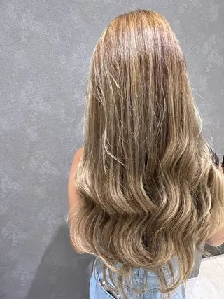 カラー Lee天王寺 Rinのヘアスタイル