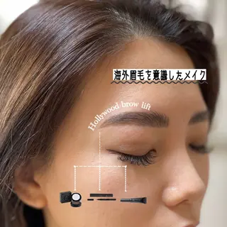 アイブロウ 眉WAX╱HBL╱ YUIの眉毛・アイブロウイメージ