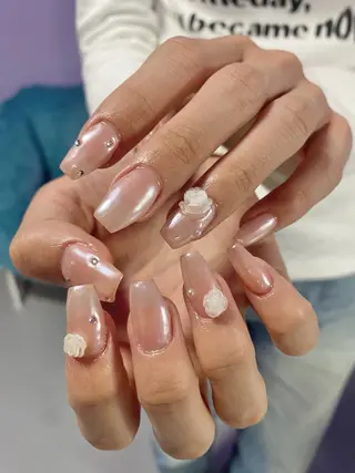 ネイル 💕Nanaka💕 ［森ノ宮駅徒歩1分］のネイルデザイン