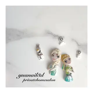 ネイル YÜA NAILのネイルデザイン