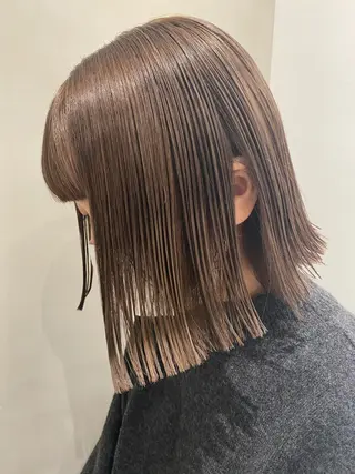 ミディアム カラー nishido ハイライト/パーマのヘアスタイル