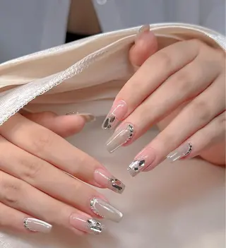 ネイル 里奈 Nailのネイルデザイン