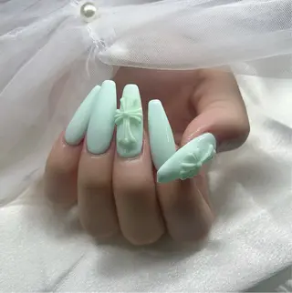 ネイル YOLO NAILのネイルデザイン