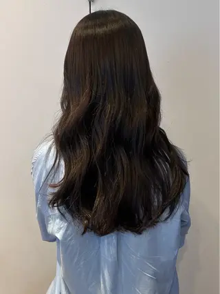 ロング カラー ナチュラル大人っぽい スタイル　MAORIのヘアスタイル