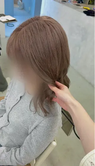 ミディアム カラー ハイトーン/艶髪/ 暗髪/韓国/sanaのヘアスタイル