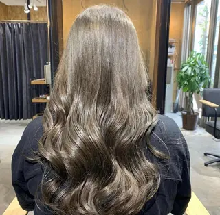 ロング カラー 🫟Blanco🫟 Color&Careのヘアスタイル