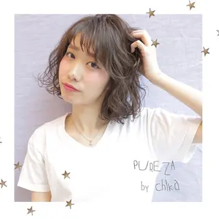 ミディアム 市川 千夏のヘアスタイル