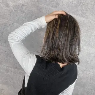 ミディアム _WHITE芝本 賢吾【天王寺店】のヘアスタイル