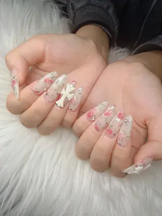 ネイル Lee Nailsのネイルデザイン