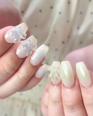 ネイル émure. パラジェル認定サロンのネイルデザイン