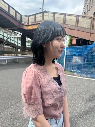 ミディアム カラー 🦮shiori アイドルオタク🦮のヘアスタイル