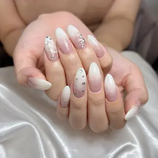 ネイル MOON nailsのネイルデザイン
