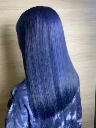 ロング カラー 五十嵐航斗 ハイトーンのヘアスタイル