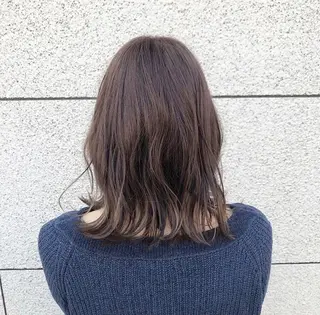 ショート カラー 東條 克義のヘアスタイル