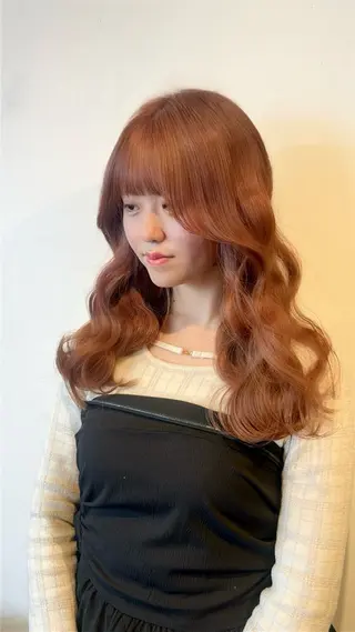 セミロング 桑江 紫瑞花のヘアスタイル