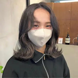 ミディアム カラー パーマ ヘアアレンジ メンズ キッズ ネイル マツエク・マツパ アイブロウ 前川 朋香のヘアスタイル