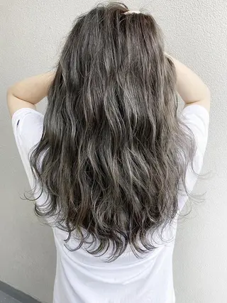 ロング カラー ☺︎ Naomiのヘアスタイル