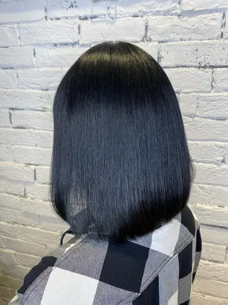 カラー 前田 輝のヘアスタイル