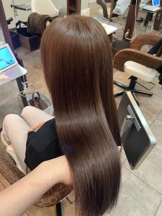 カラー 伊部 しづきのヘアスタイル