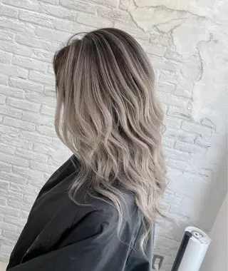 セミロング カラー 指名数No.1 /NAOYAのヘアスタイル