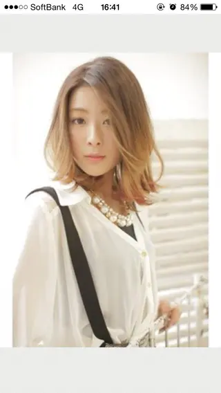 ミディアム セミロング カラー パーマ ヘアアレンジ SUNNY GRACEのヘアスタイル