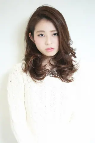 セミロング ロング パーマ 衣笠 雅俊のヘアスタイル