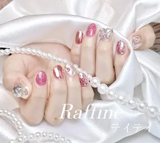 ネイル RAFFINE haru🦋🩵のネイルデザイン