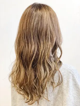 セミロング 🌼圧倒的な口コミ数 BRAVE柏東口のヘアスタイル
