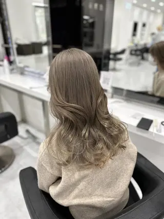 カラー *モデル募集🤍横浜 透明感カラー🫧のヘアスタイル