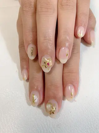 ミディアム ネイル nailアクイール morishitaのネイルデザイン