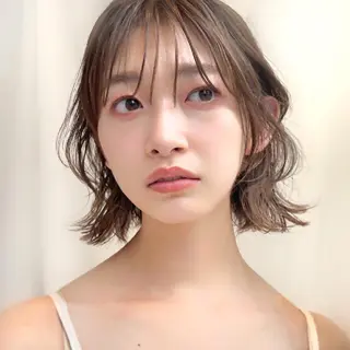 ミディアム カラー パーマ ヘアアレンジ レイヤー専門家 ダブルカラー修のヘアスタイル