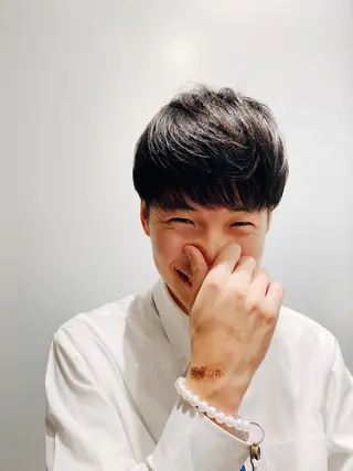 ショート カラー &グループ代表取締役 KOHEIのヘアスタイル