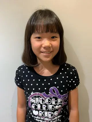 ミディアム 高橋 沙希のヘアスタイル