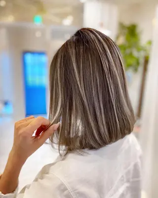ミディアム カラー ヘアアレンジ 次世代シールエクステ 錦糸町 小泉 朋之のヘアスタイル