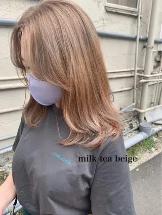ミディアム カラー 透明感カラー👑 井上美乃里のヘアスタイル