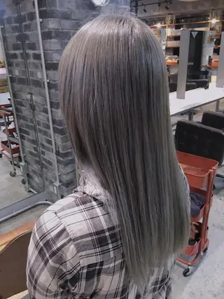 ロング カラー 代表 中島貴志のヘアスタイル