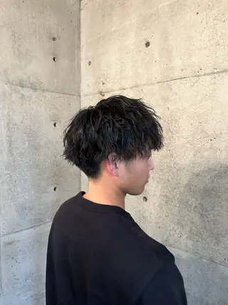 パーマ メンズ 鈴木 愛菜のヘアスタイル