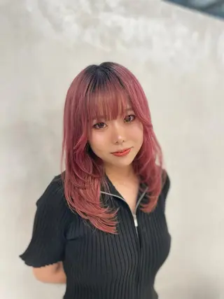 セミロング 銀座/レイヤー/ 透明感カラー✨りくのヘアスタイル