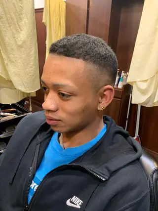 ショート メンズ 羽木 隆徒のヘアスタイル